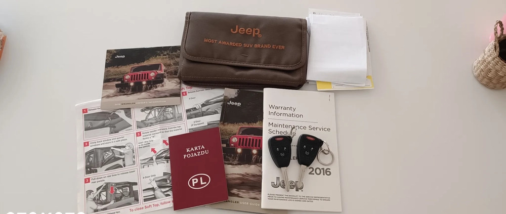 Jeep Wrangler cena 159000 przebieg: 56000, rok produkcji 2016 z Łomża małe 67